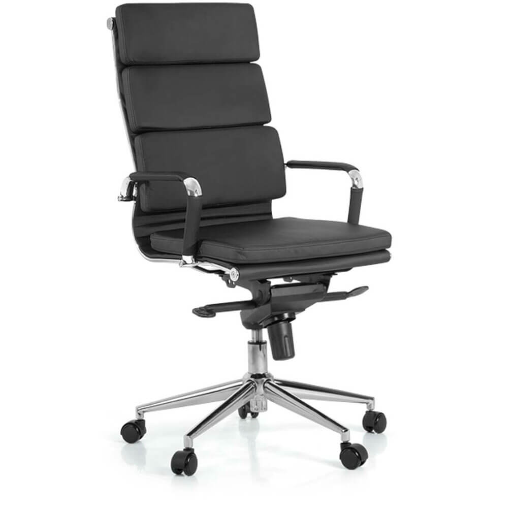 Poltronas giratórias na Vila Mariana
